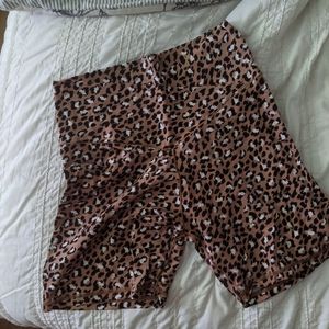 Aerie chill biker shorts - XL